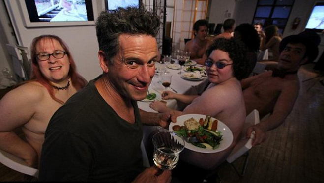 clothing-optional-dinners-659x373
